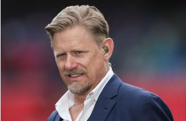 Peter Schmeichel neu ten huan luyen vien phu hop voi MU